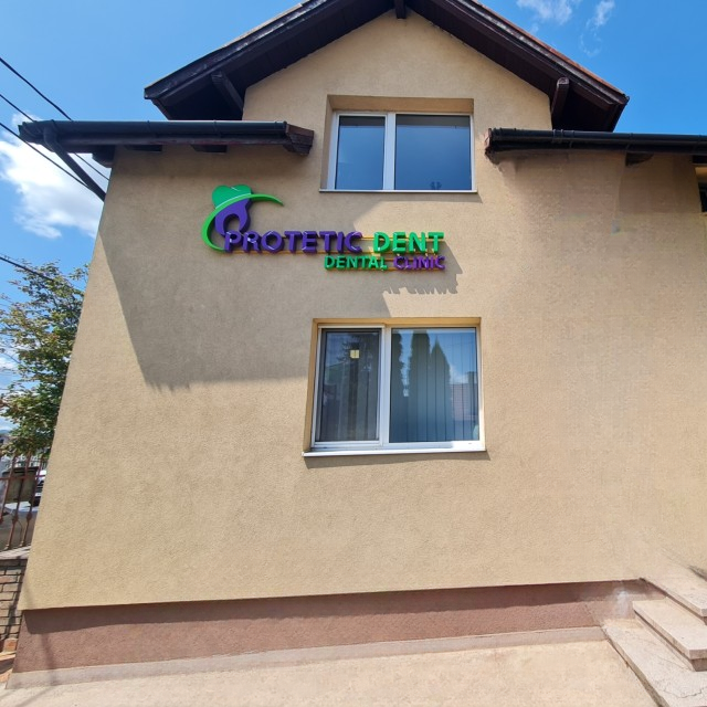 Clinica Protetic Dent, Str. Traian Vuia nr. 25, Cluj-Napoca